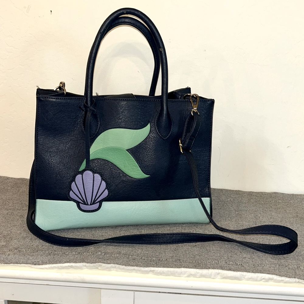 Disney Loungefly Little Mermaid Purse *RARE*